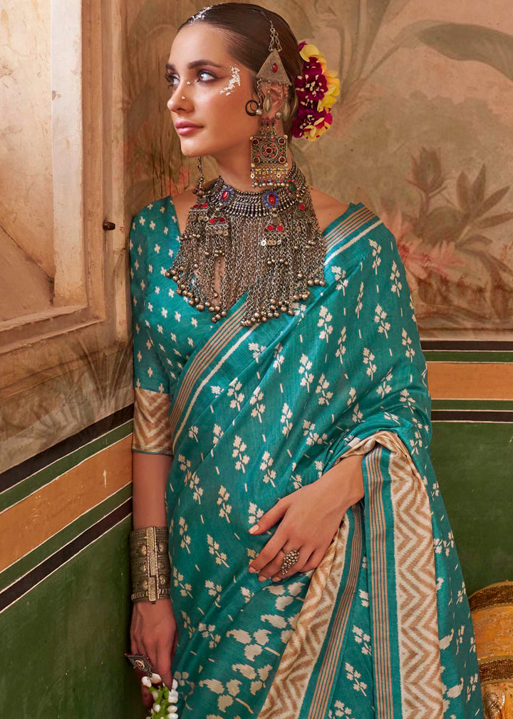 Bondi Blue Silk Saree in Traditional Design with Aqua Finish