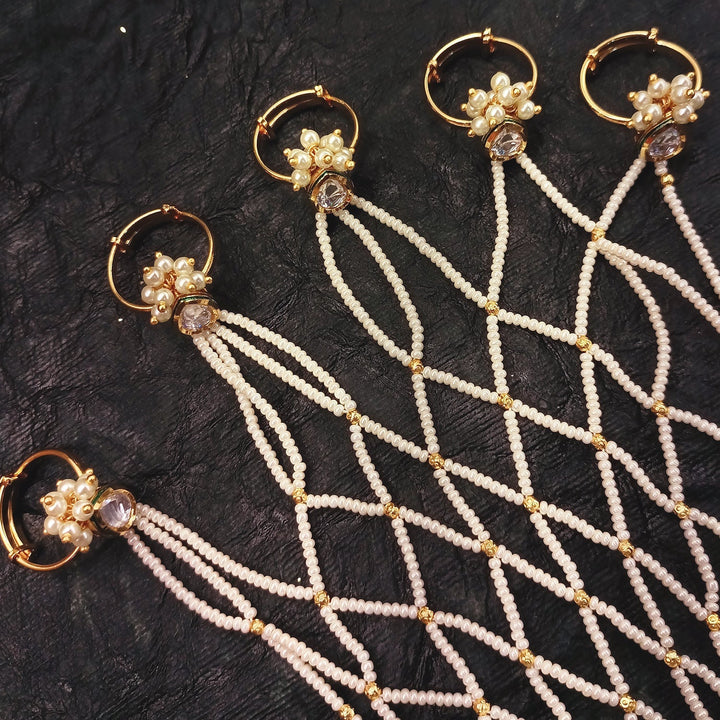 Naina White Gold Plated Kundan Hathphool With Pearls