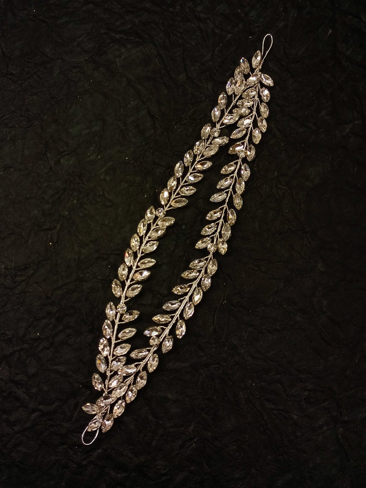 Nirvi Two Layered White Marquise Stone Hair Accessories