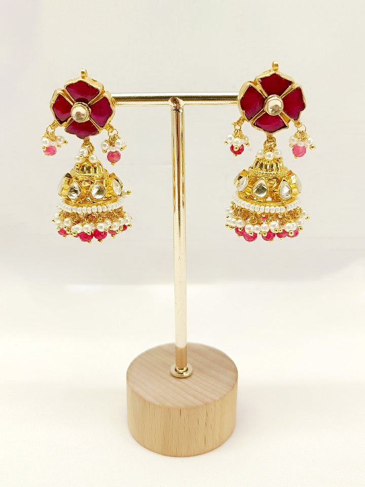 Prahati Majenta Kundan Jhumki
