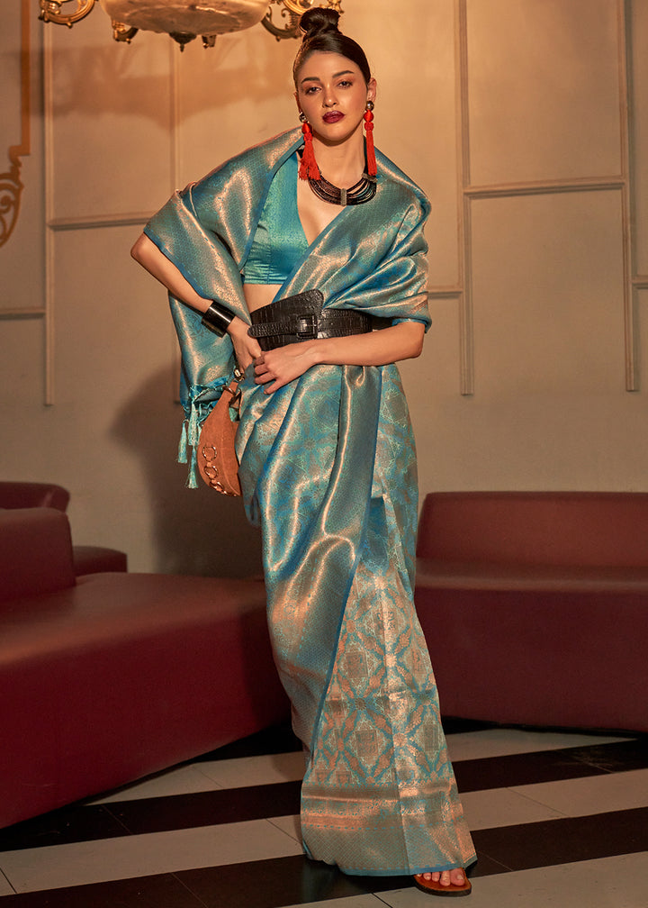 Shades Of Blue Two Tone Handloom Woven Silk Saree