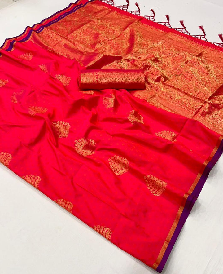 Reddish Pink Handloom Silk Saree with Intricate Weaving & Brocade Blouse