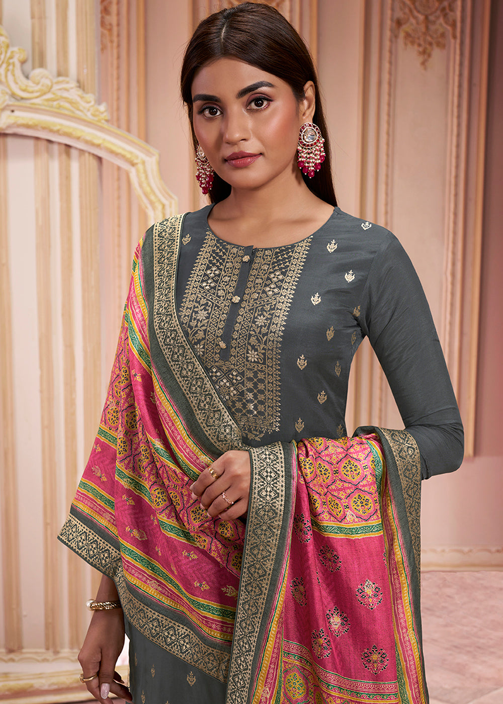 Iron Grey Dola Silk Suit Featuring Jacquard Pattern Weaving