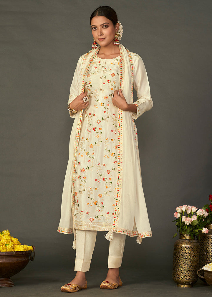 Cream White Dola Silk Suit Featuring Jacquard Pattern Weaving