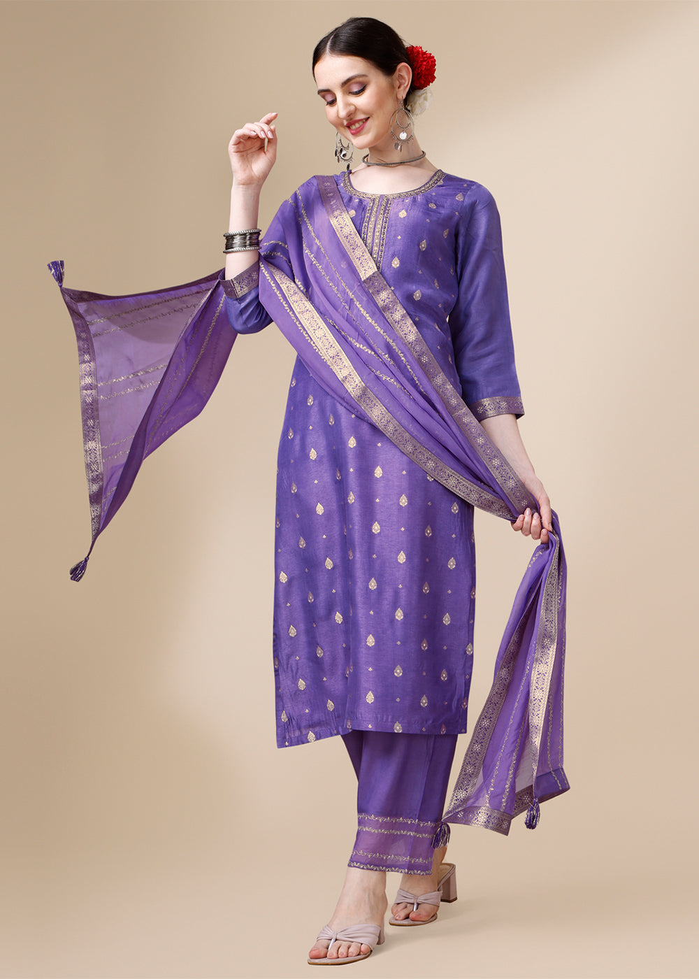 Amethyst Purple Dola Silk Suit Featuring Jacquard Pattern Weaving