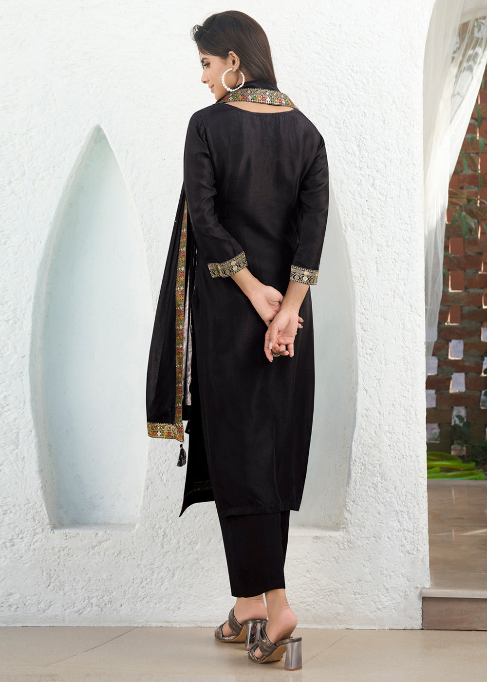 Onyx Black Dola Silk Suit Featuring Jacquard Floral Meena Work