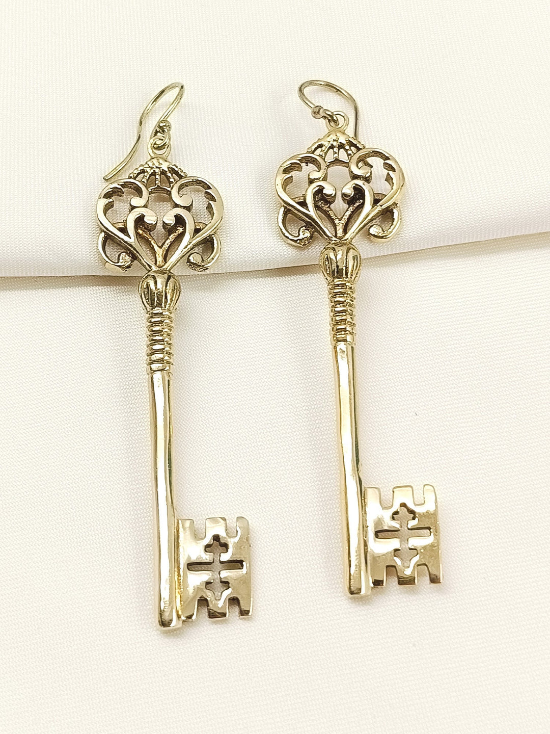 https://cdn.shopify.com/s/files/1/0607/4479/4285/files/1_0cee38bb-fc9d-4666-b08a-f3480ee2c5bd.jpg?v=1772264295