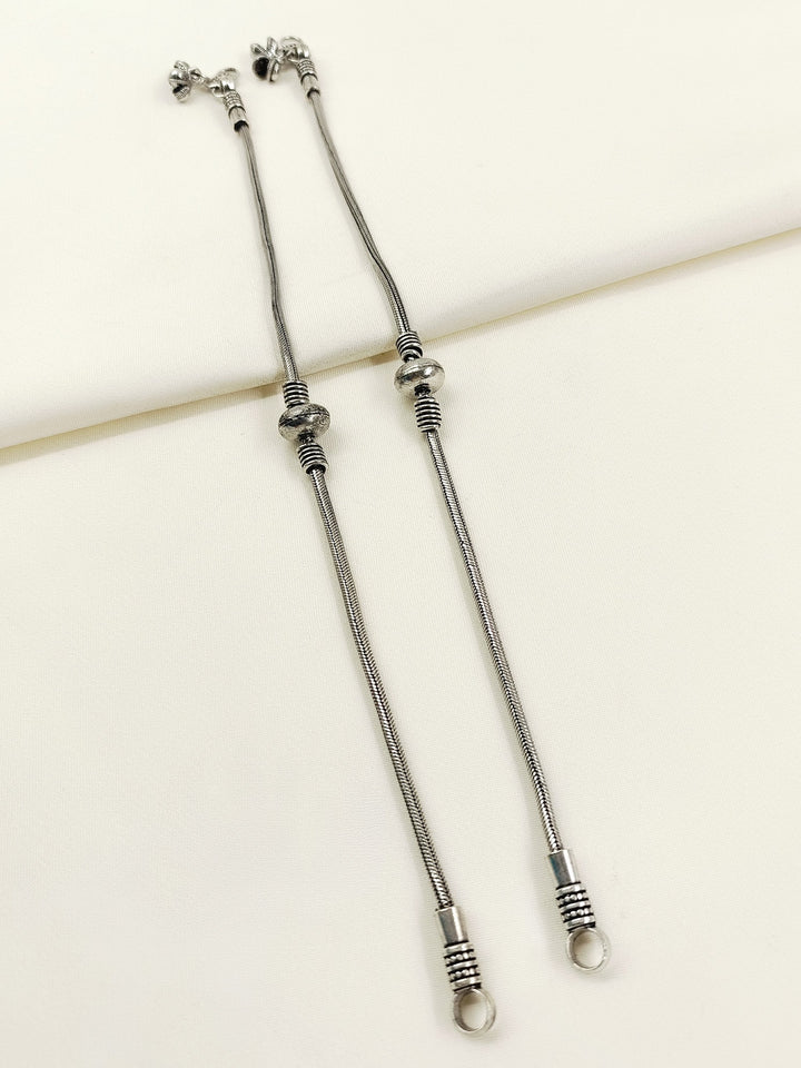 Niharika Silver Oxidized Thin Single Bead Snake Anklet Pair