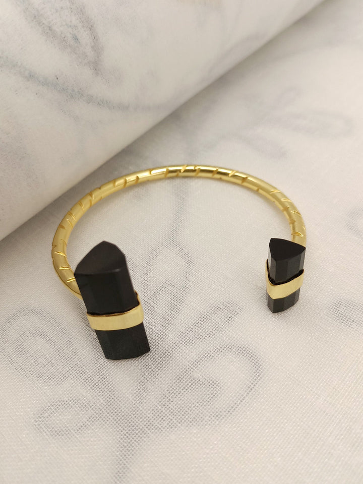 Chaitanya Black Western Bracelet