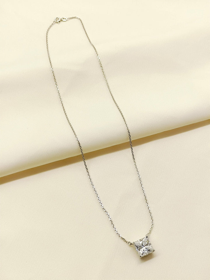 Lisa 92.5 Silver Swarovski Stone Pendal