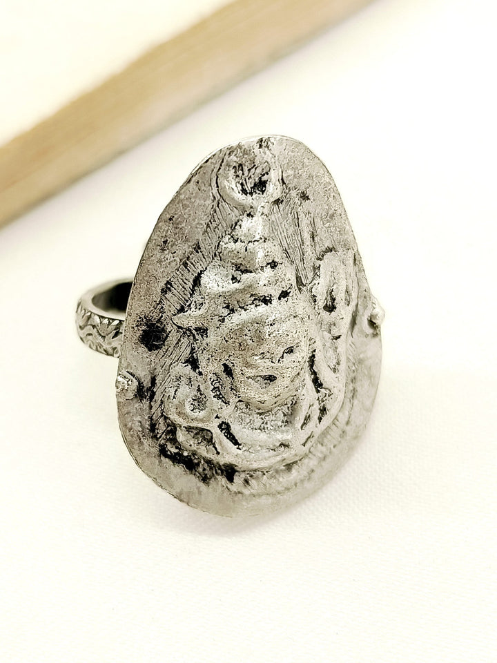 Amara Silver Tribal Finger Ring