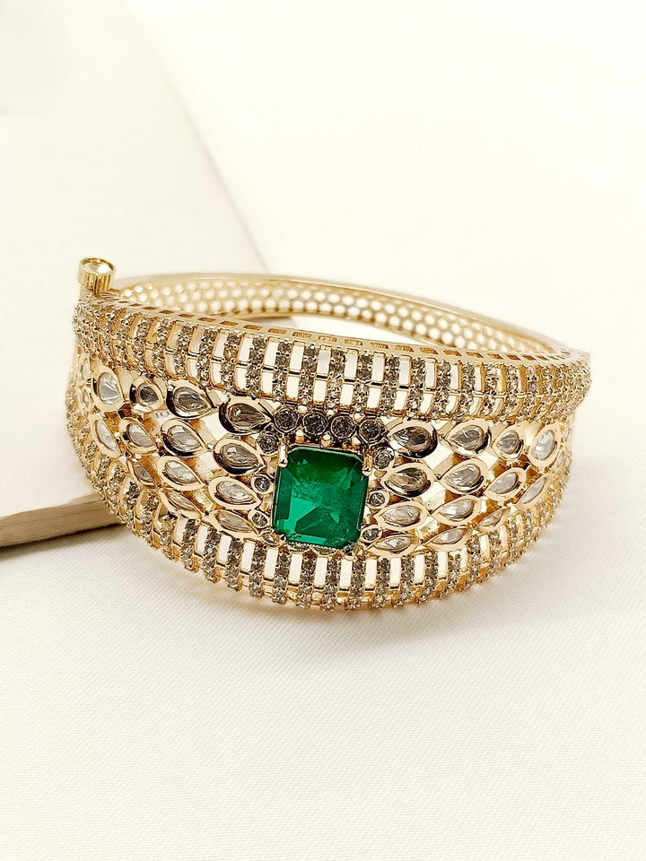 Shalini Green Kundan Bracelet