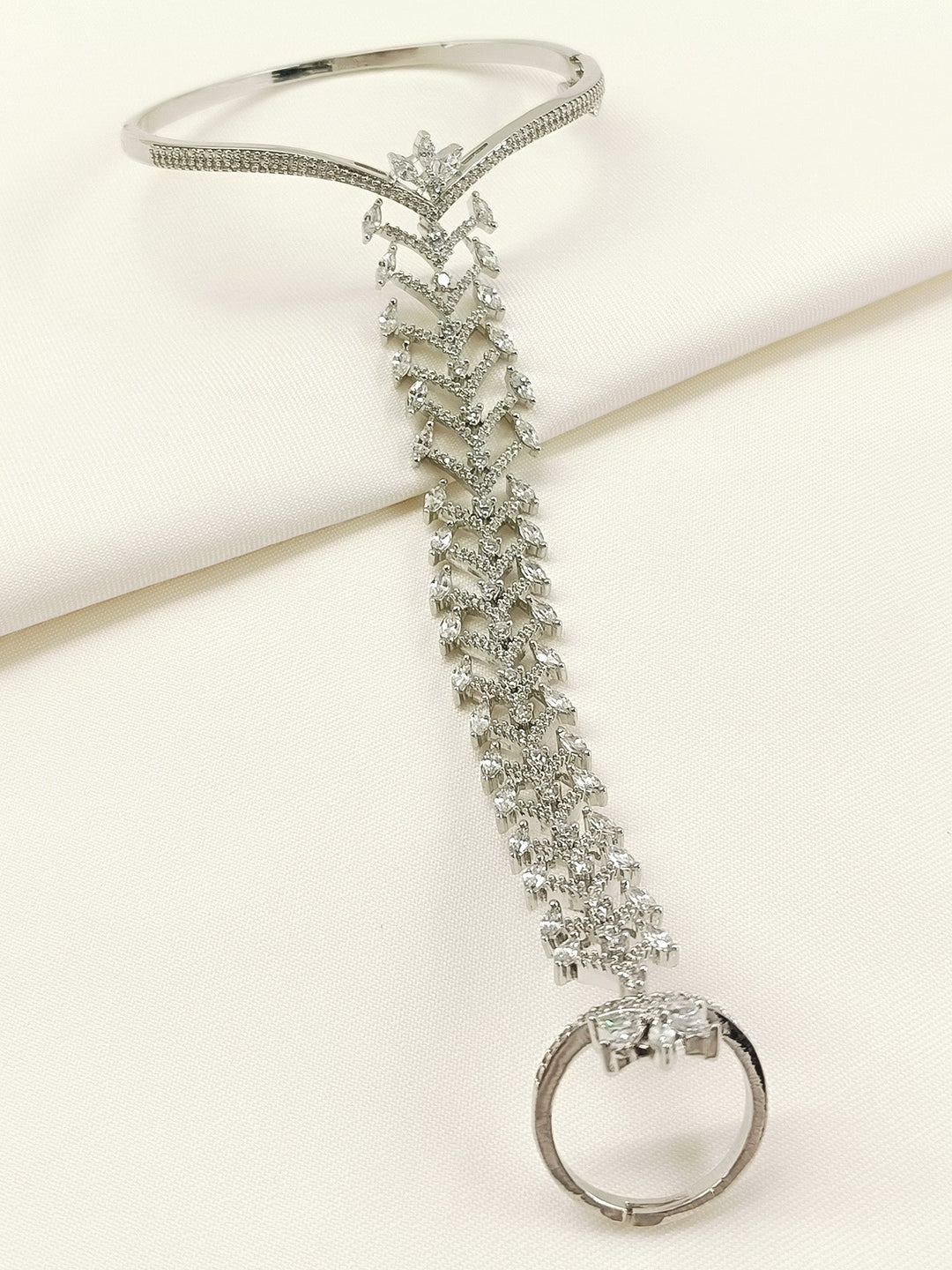 https://cdn.shopify.com/s/files/1/0607/4479/4285/files/1_1324bc70-95b0-43c9-b7c0-e52c80a1d5fb.jpg?v=1769766500