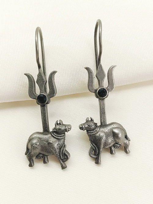 Aaditya Black Oxidized Earring