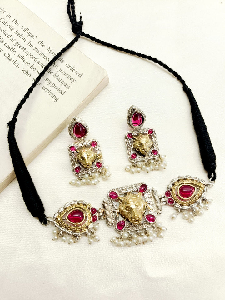 Kunjan Maroon Oxidized Choker Set