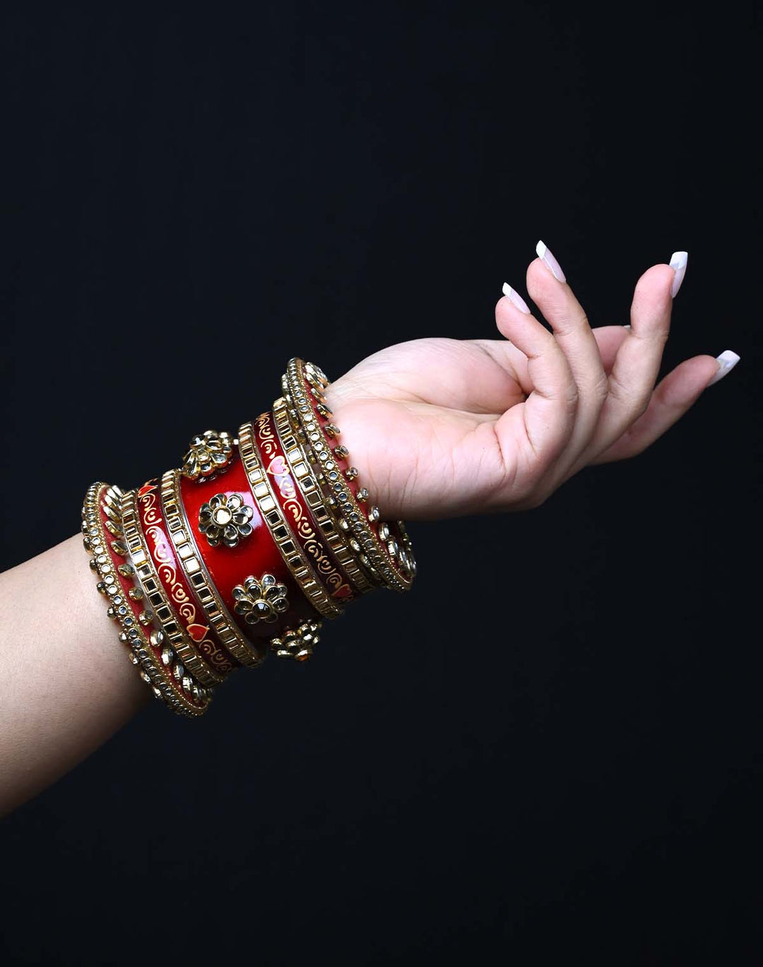 Malti Maroon Plastic Kada's With Kundan And Stone Work Punjabi Chura