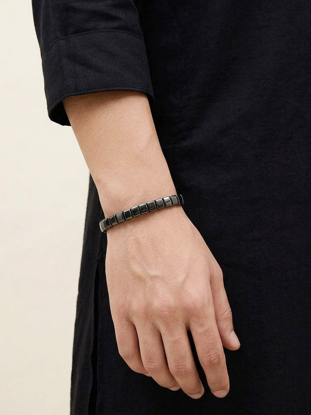 Mivan Black Cube Hematite Men&