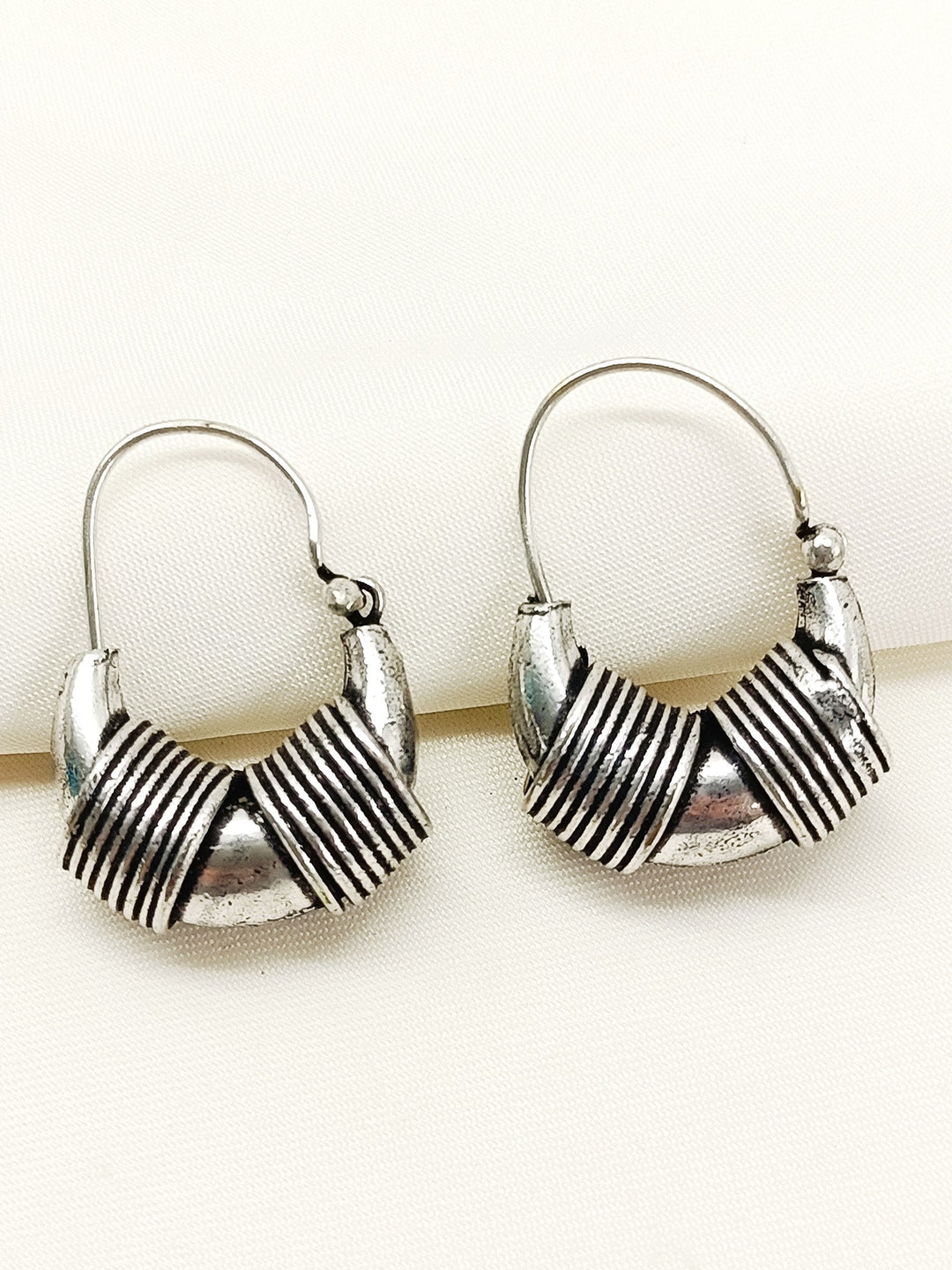 https://cdn.shopify.com/s/files/1/0607/4479/4285/files/1_359748df-a0bd-47ae-aa13-26c36d8b8403.jpg?v=1773145621