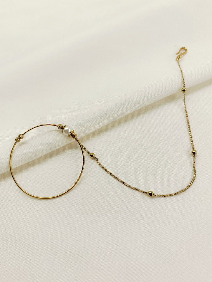 Kashfaa White Pearl Antique Nath