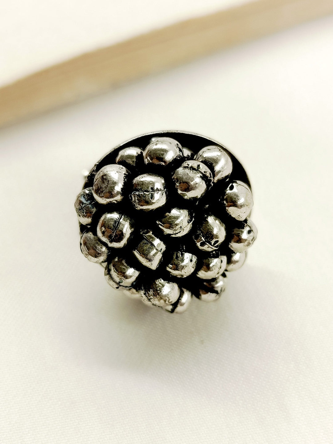 Naysha Plain Oxidized Finger Ring