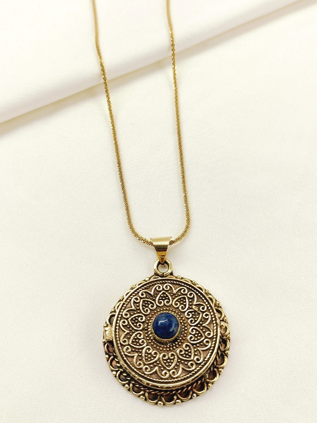 https://cdn.shopify.com/s/files/1/0607/4479/4285/files/1_3a9f76bd-e831-470d-8c9a-f4506cf7af6f.jpg?v=1774267685