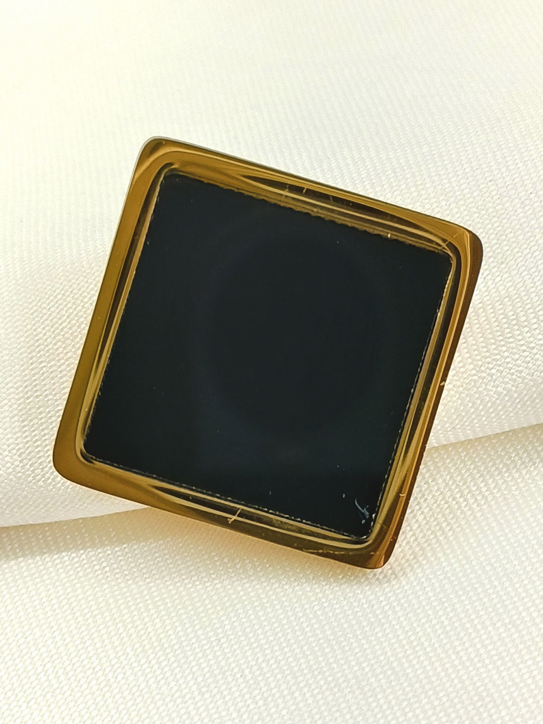 https://cdn.shopify.com/s/files/1/0607/4479/4285/files/1_41562c6f-ddb2-4dcf-9ff0-111f0650d710.jpg?v=1770976891