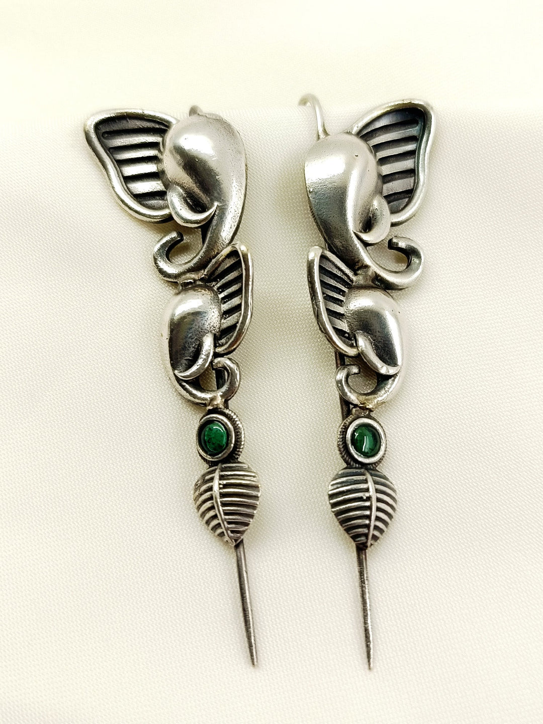 Gagan Green Elephant Men's Earcuffs