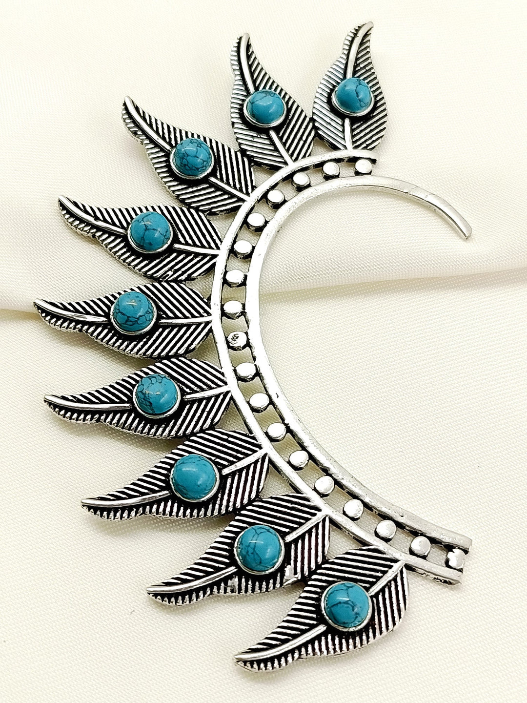 Shivendra Firozi Men’s Oxidized Feather Earcuff - Turquoise