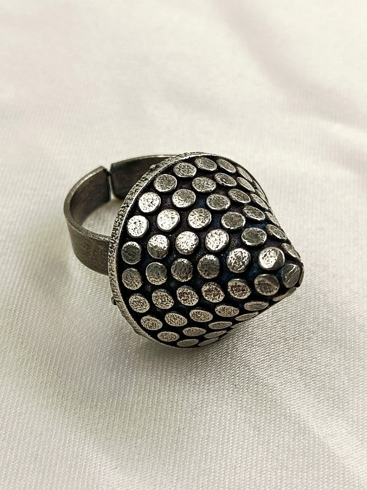 Ajmeri Plain Oxidized Finger Ring