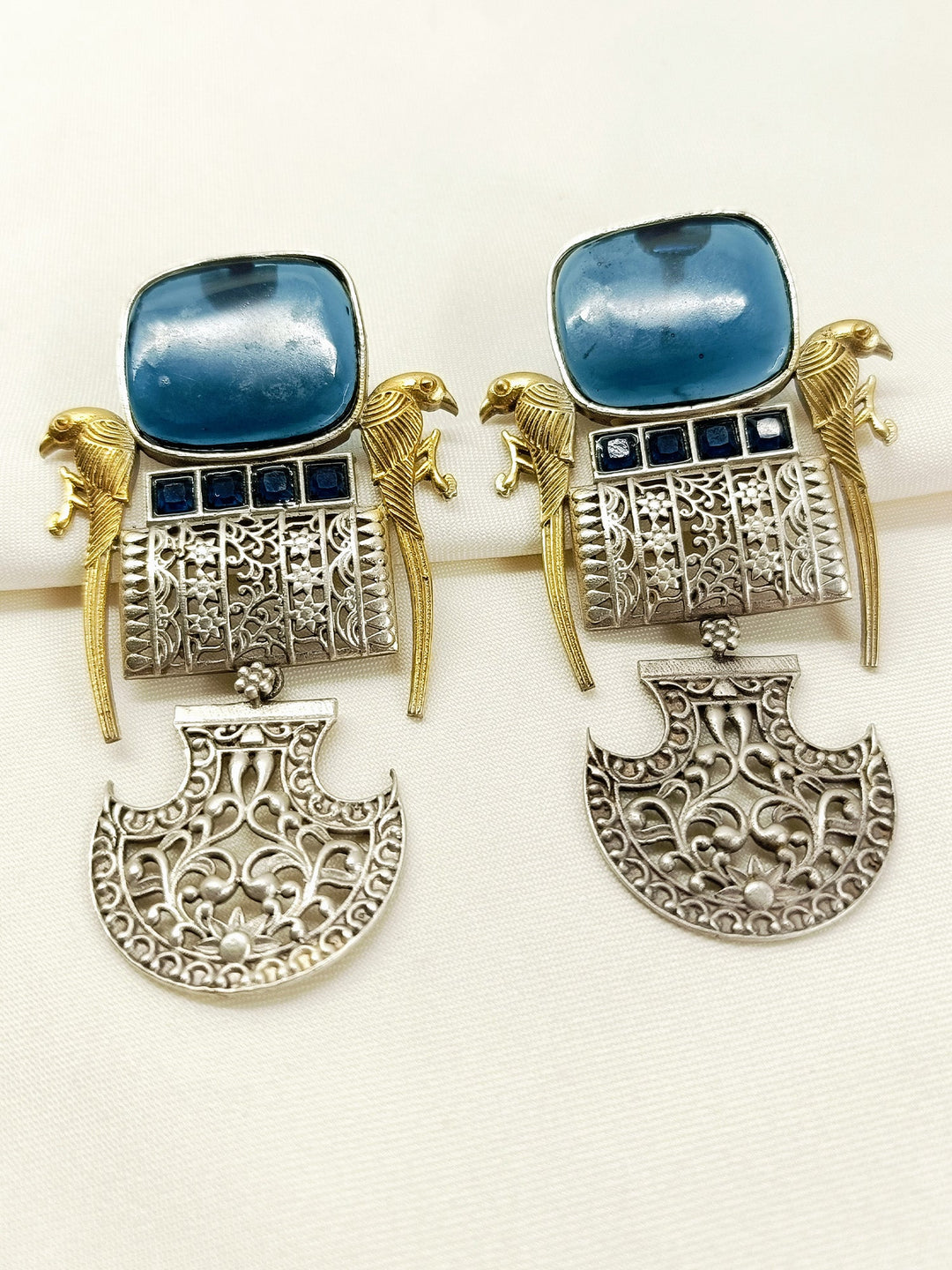 Mira Blue Oxidized Earring