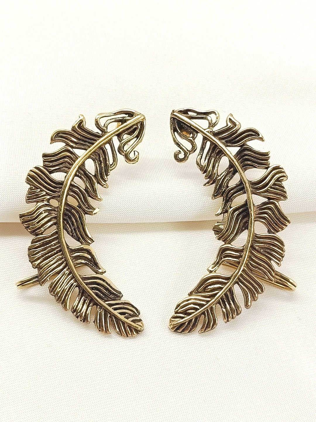 Prarik Men’s Antique Gold Feather Earrings - 4 cm Pair