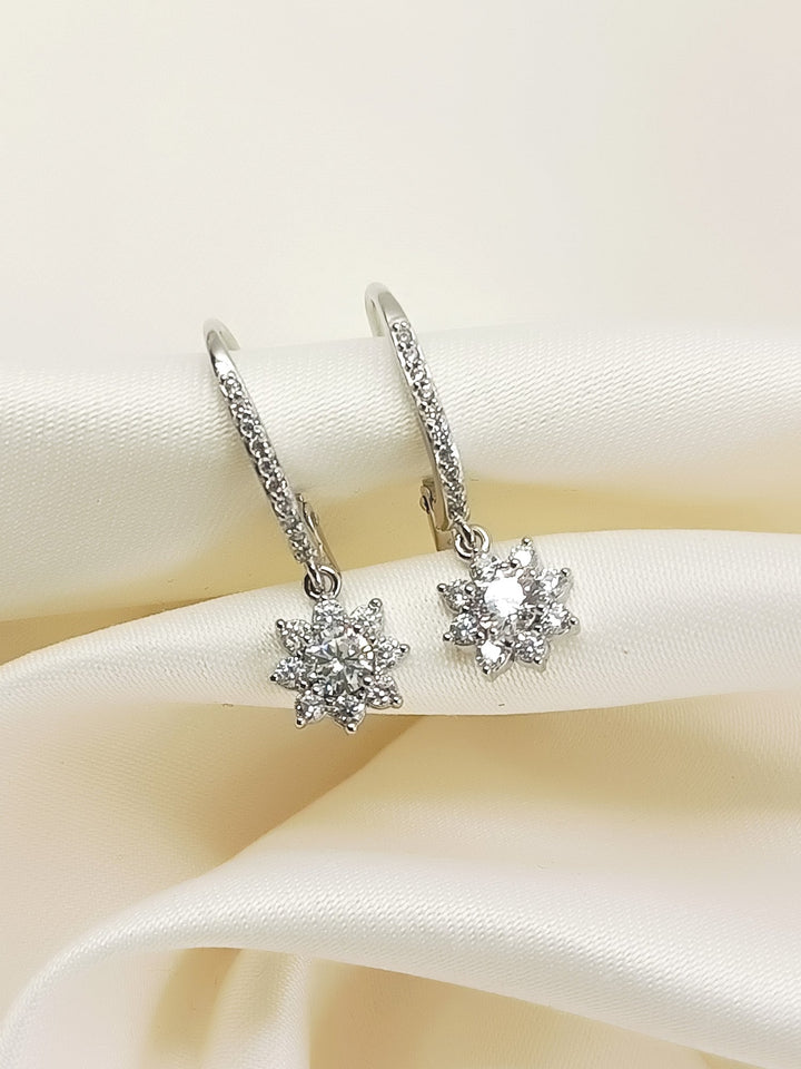 Hizra White 92.5 Silver American Diamond Bali