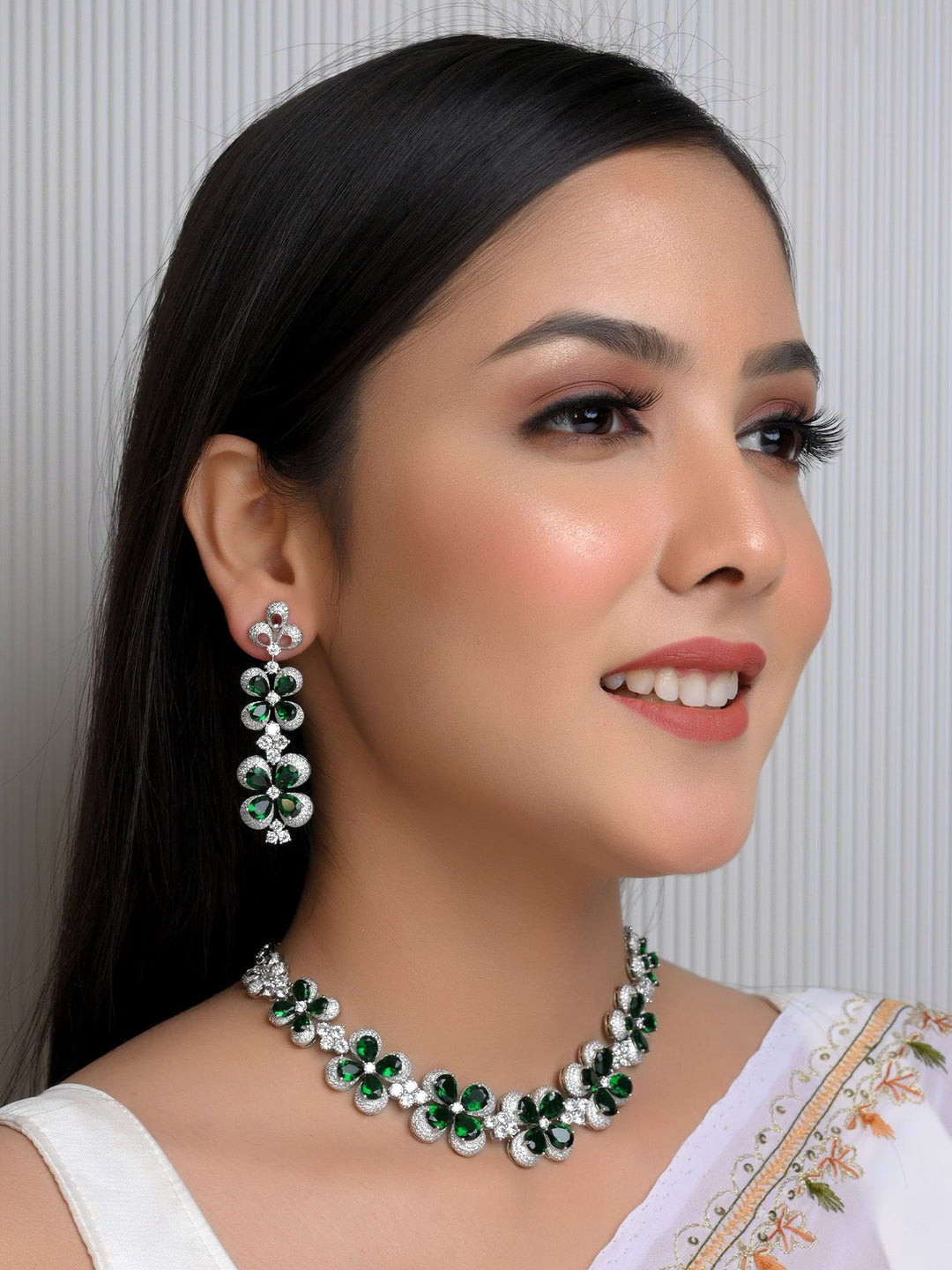 Husna Diamonds Green Emerald Necklace Set