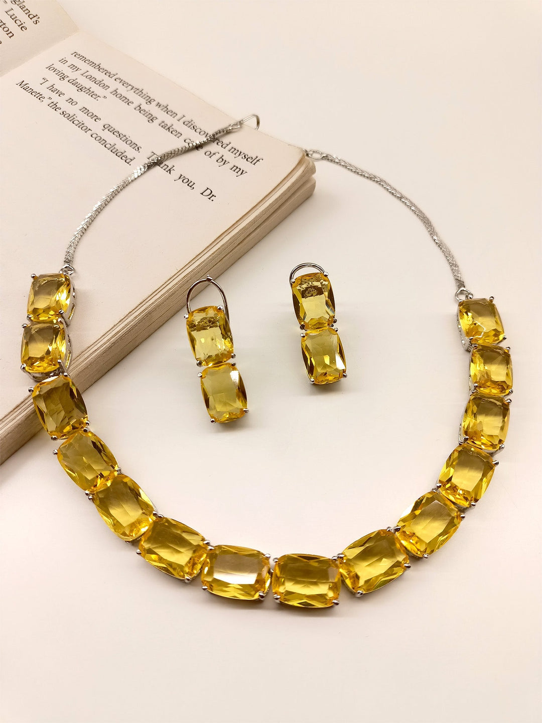 Sahara Yellow Swarovski Stone Necklace Set