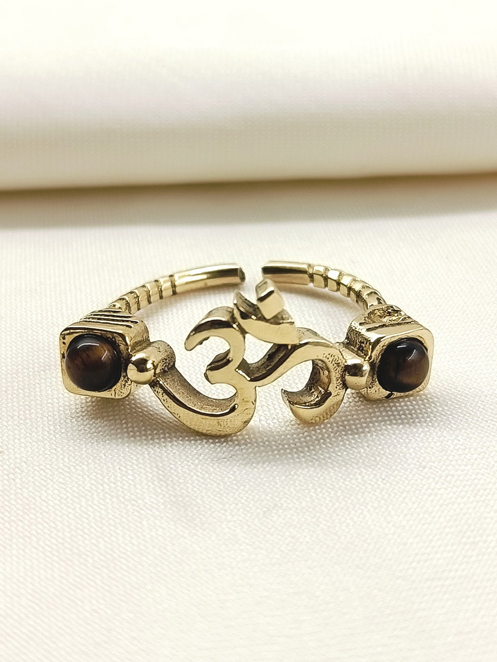 Maanyt Bronze Men's Finger Ring - Adjustable Antique Gold