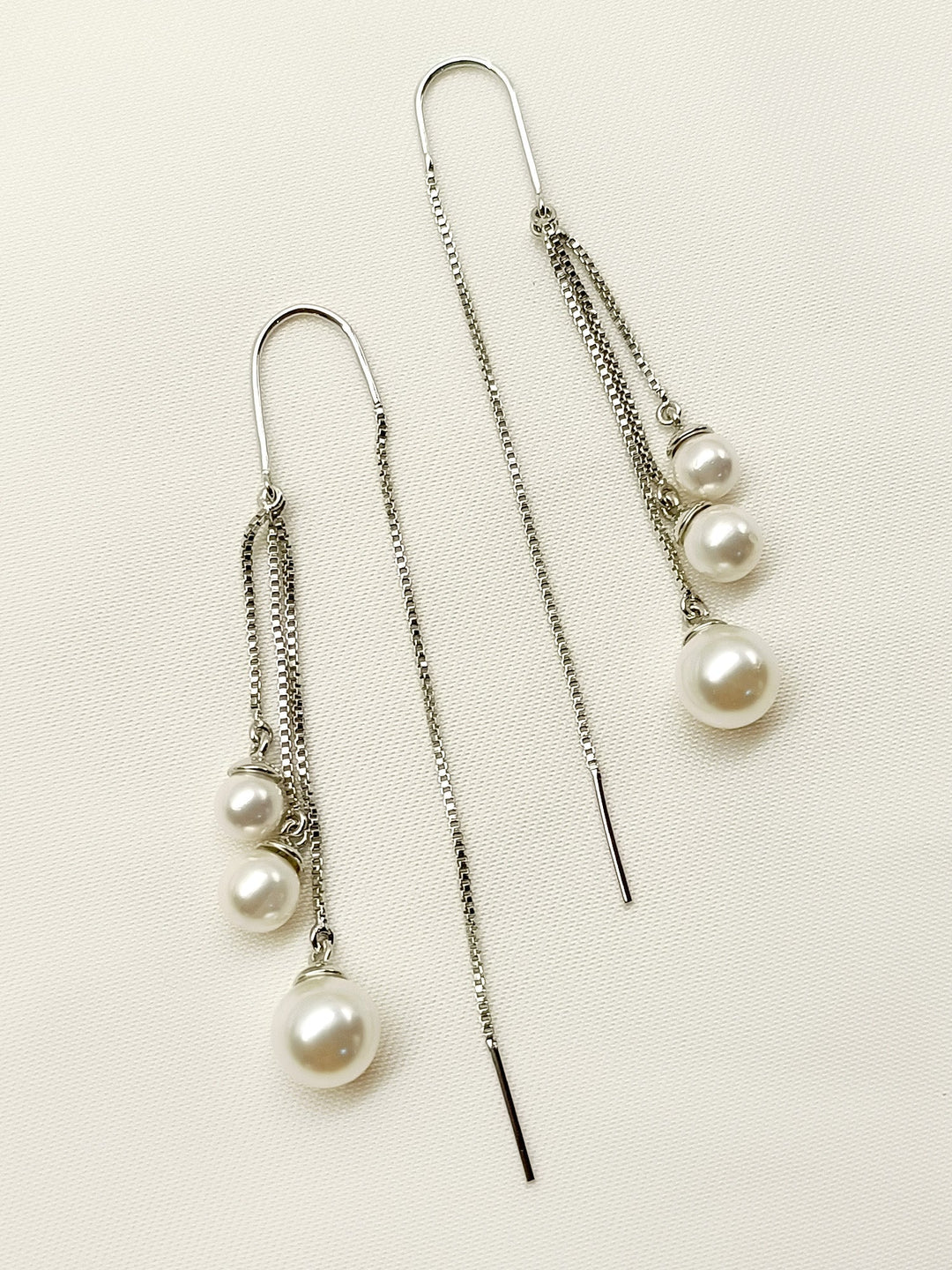 Rabhya White Sui Dhaga Pearl Earrings