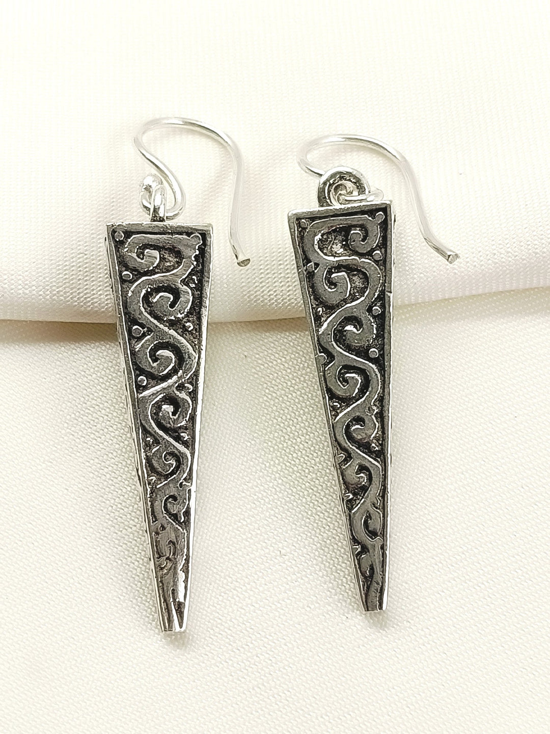 https://cdn.shopify.com/s/files/1/0607/4479/4285/files/1_7887cf02-00e6-458a-8894-10037ef2ed7b.jpg?v=1772268947