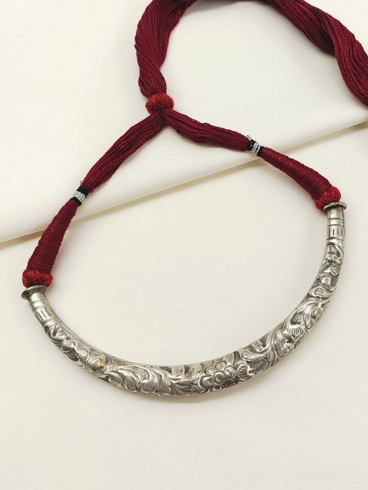 Zaneta Maroon Oxidized Neckpiece