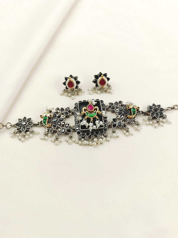 Geolina Black Oxidized Choker Set