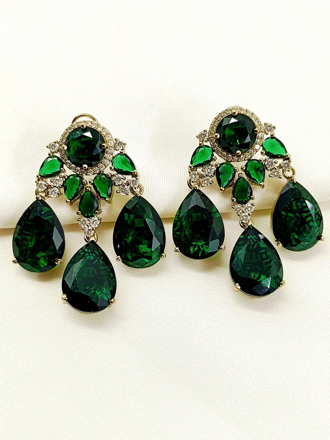 Rosalie Green Victorian Earring - Antique Gold Plating