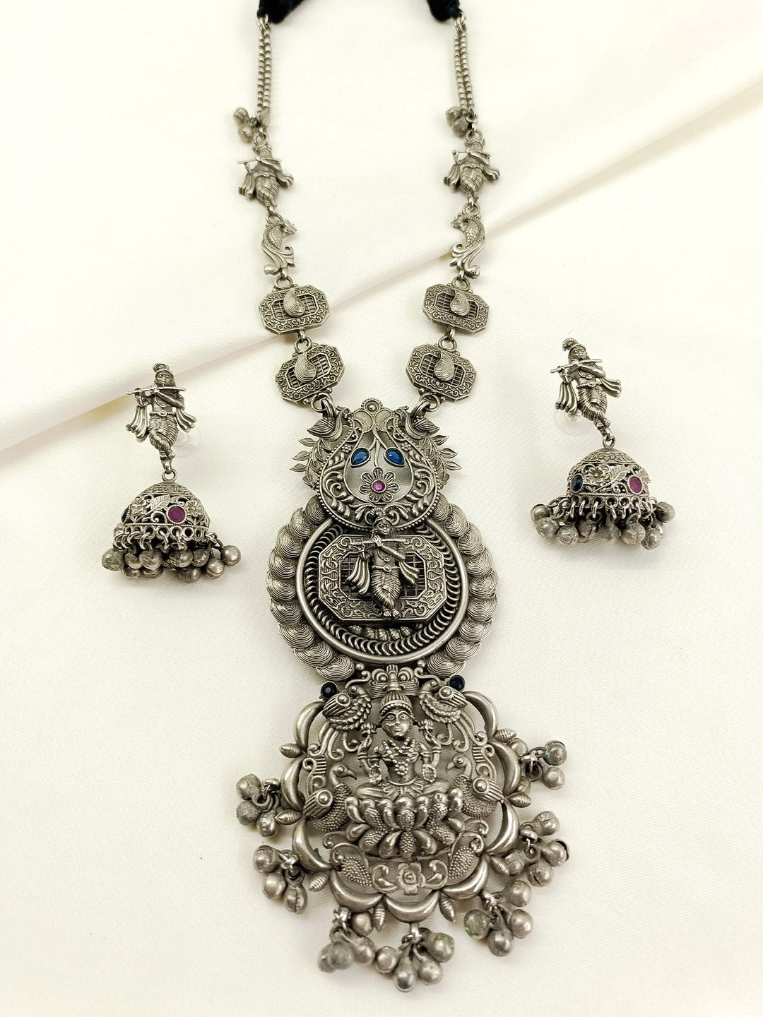 Yashvi Blue Oxidized Necklace Set