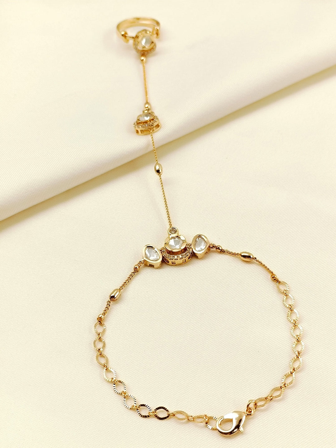 https://cdn.shopify.com/s/files/1/0607/4479/4285/files/1_8bdfd4e4-a990-47ec-b693-04a1badf13c1.jpg?v=1775985185