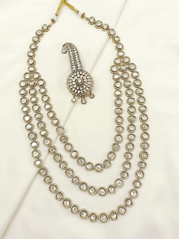 Prateek Groom Mala And Kalgi In White