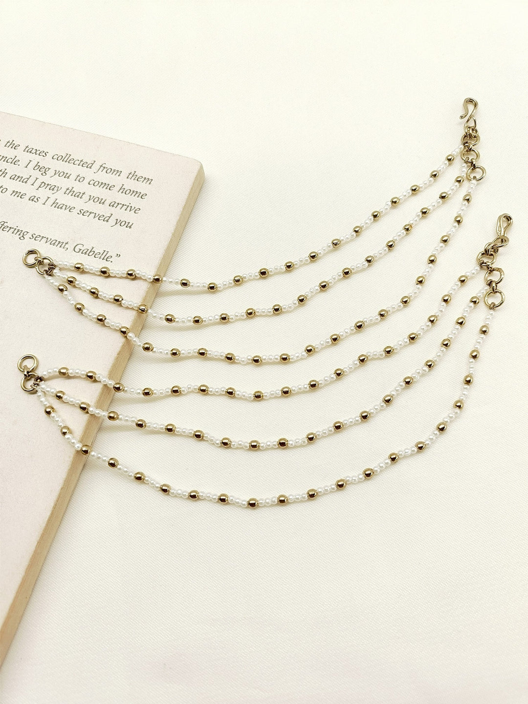 Iravati White Traditional Ear Chain