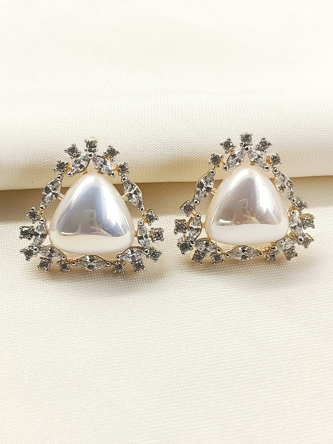 https://cdn.shopify.com/s/files/1/0607/4479/4285/files/1_95e2d2a6-48c2-48f4-ad8b-3baf7f731e44.jpg?v=1770029098