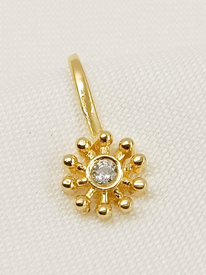 Lakshita Golden American Diamond Pressing Nath