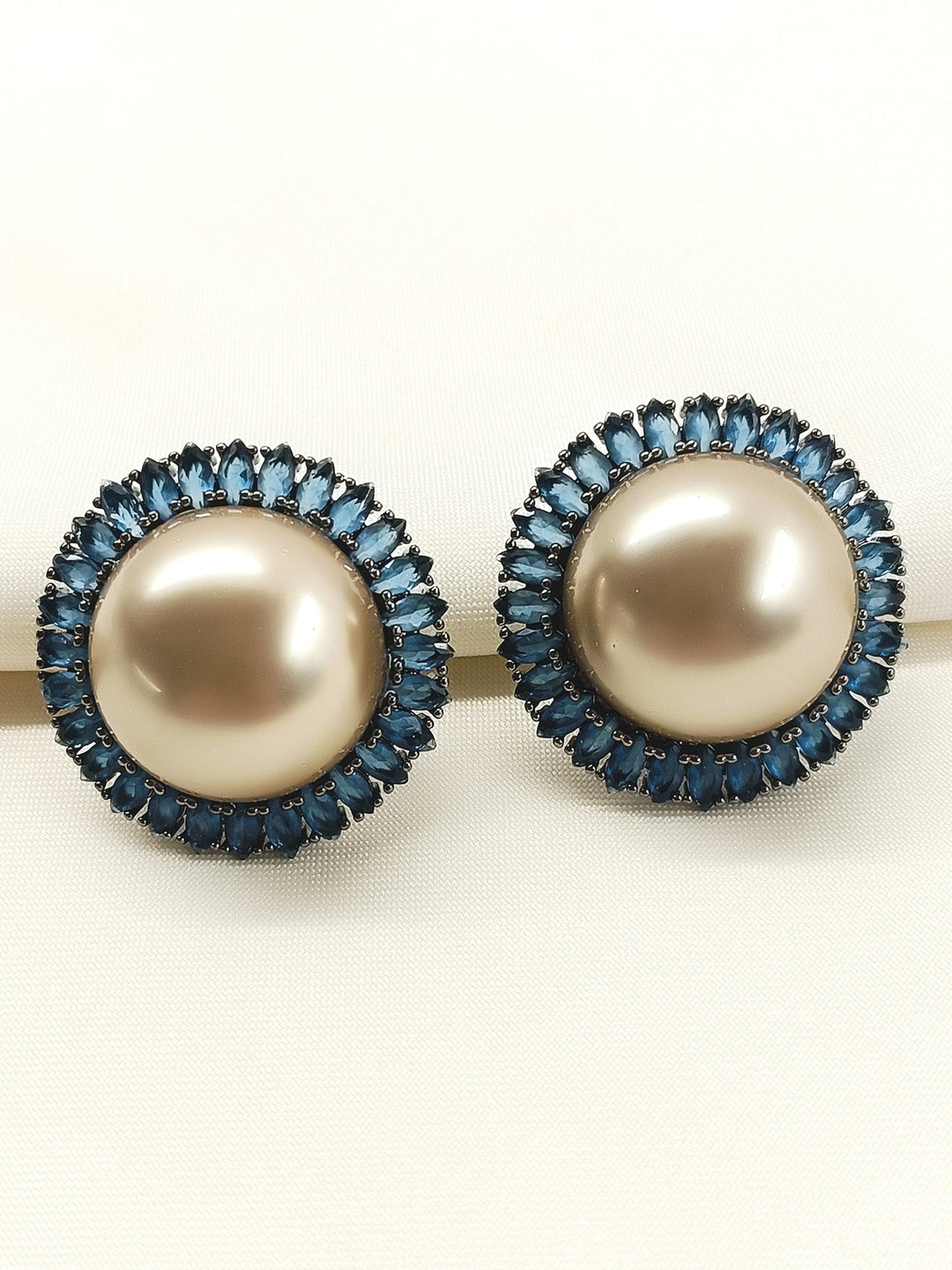 https://cdn.shopify.com/s/files/1/0607/4479/4285/files/1_9a82a1f7-687f-4565-b914-6635c63b003d.jpg?v=1768043912