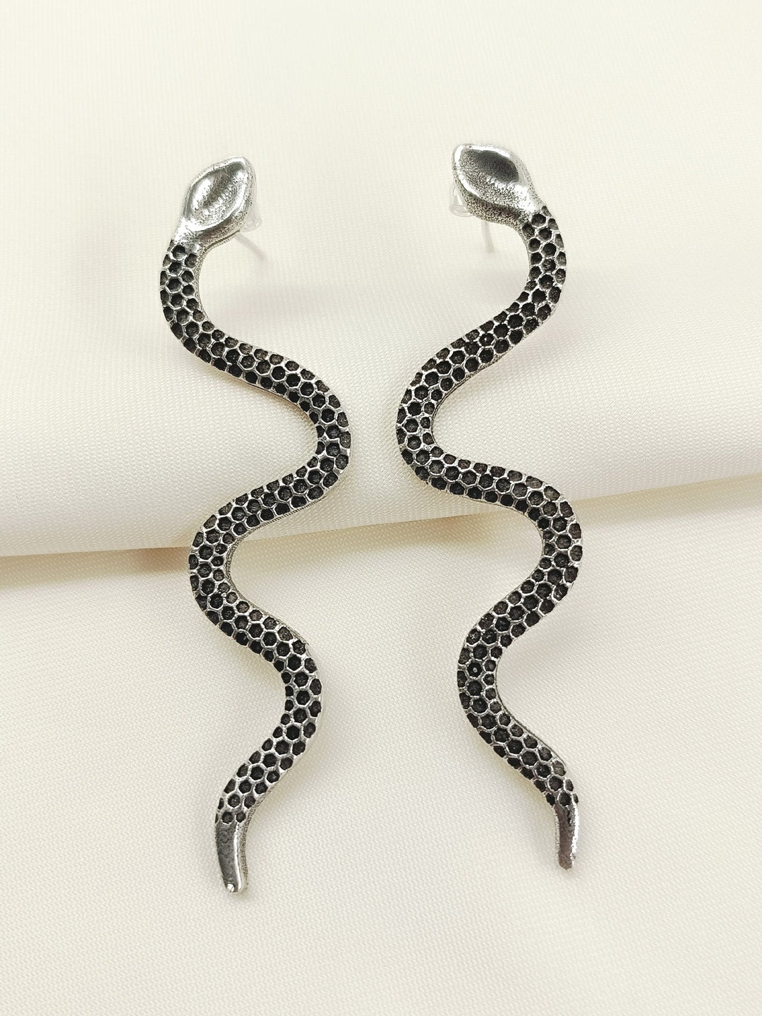 https://cdn.shopify.com/s/files/1/0607/4479/4285/files/1_a0a216ed-11c2-4d13-9af1-6306616e8a6d.jpg?v=1772260941
