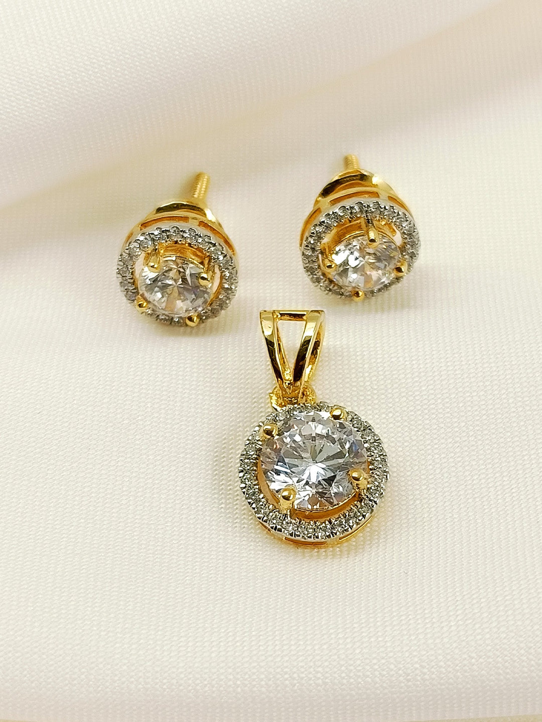 https://cdn.shopify.com/s/files/1/0607/4479/4285/files/1_a855ddfc-4f0f-4344-bcd6-32274b3a2907.jpg?v=1778154535