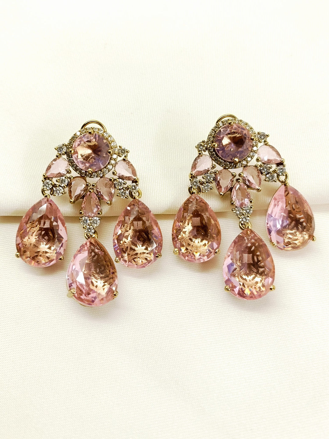 Alienor Pink Victorian Earring - Antique Gold Plating